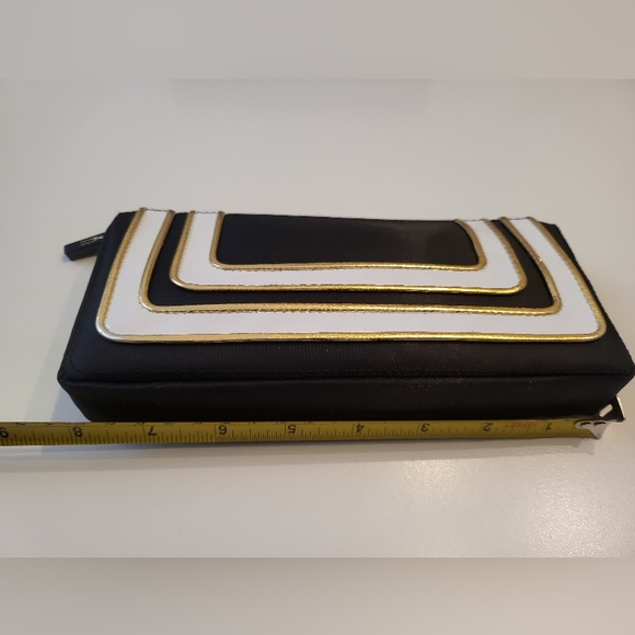 MAC Clutch makeup travel carrying case zip bag Black gold White - Picture 2 of 8